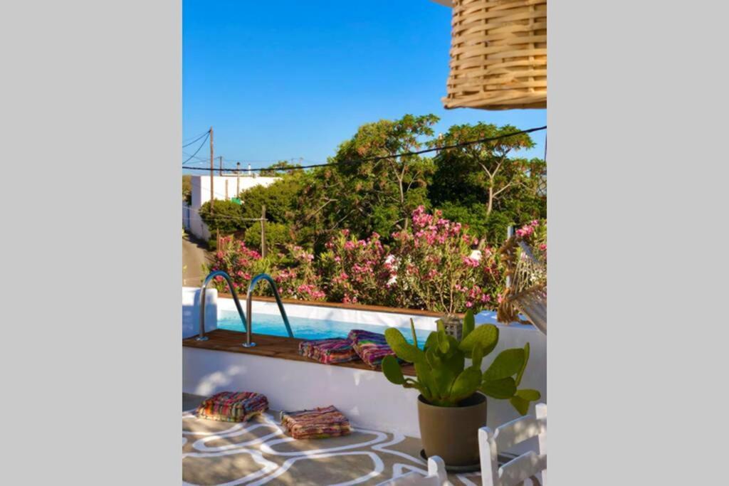 The Summer Pink House Lachania  Exterior photo